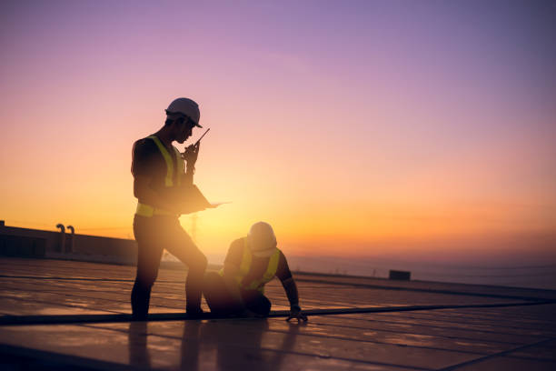 Best Flat Roof Repair Services  in Forest, MS